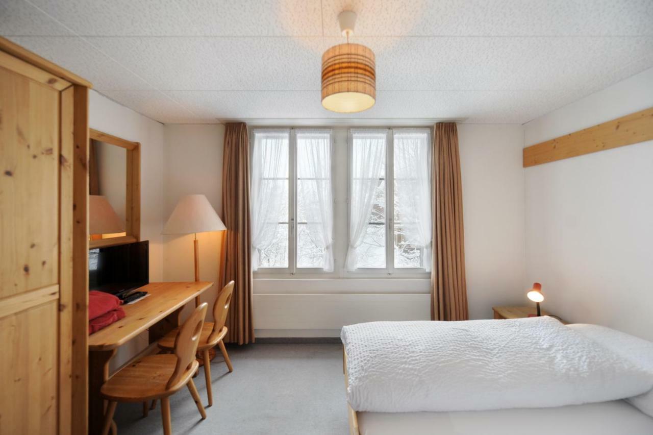 לנק Hotel Krone Budget מראה חיצוני תמונה